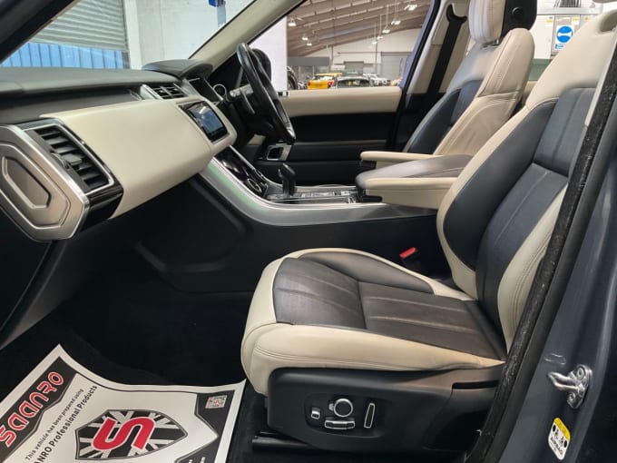 2025 Land Rover Range Rover Sport