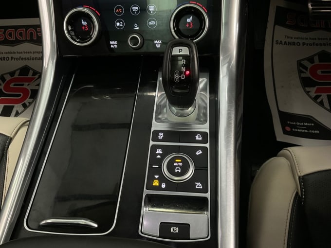 2025 Land Rover Range Rover Sport