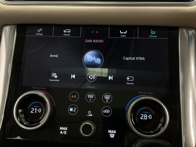 2025 Land Rover Range Rover Sport