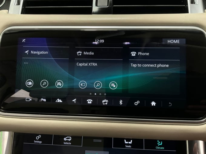 2025 Land Rover Range Rover Sport