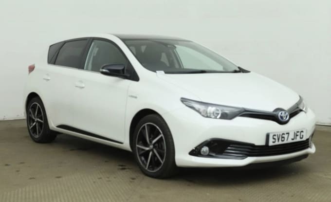 2025 Toyota Auris