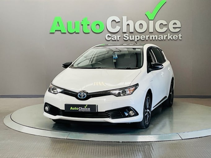 2025 Toyota Auris