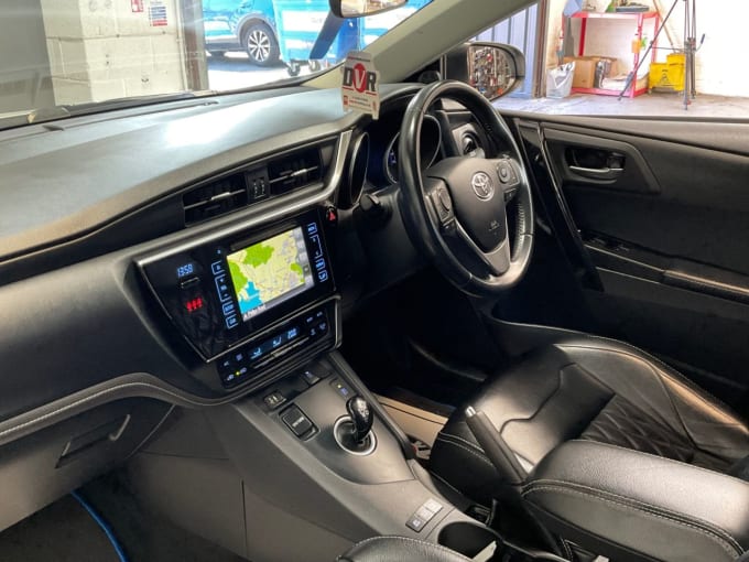 2025 Toyota Auris