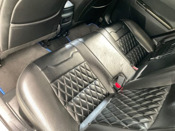2025 Toyota Auris