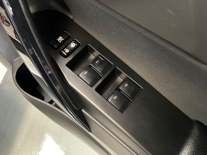 2025 Toyota Auris