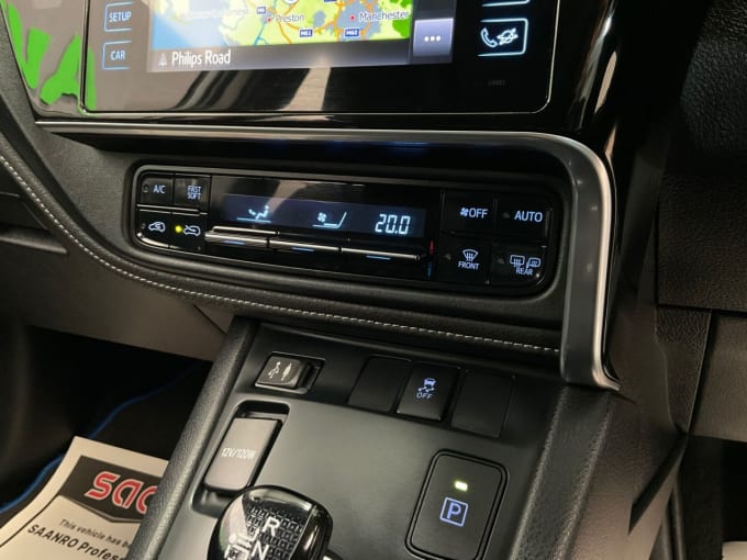 2025 Toyota Auris