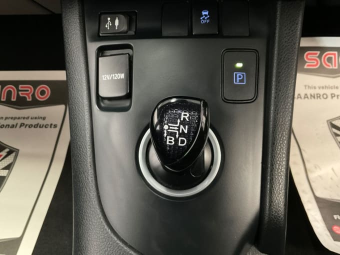 2025 Toyota Auris