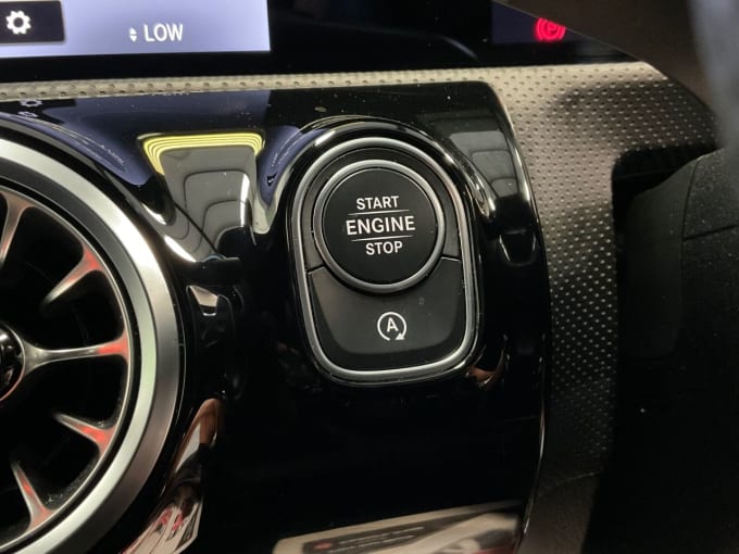 2025 Mercedes-benz Cla