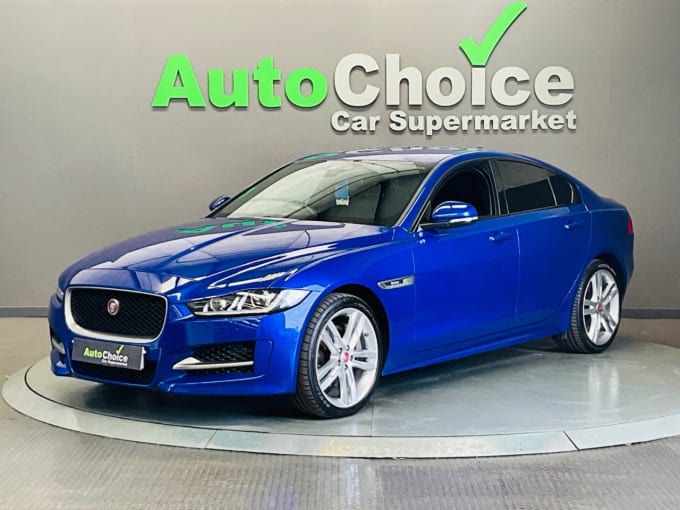 2025 Jaguar Xe