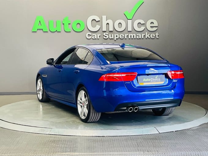 2025 Jaguar Xe