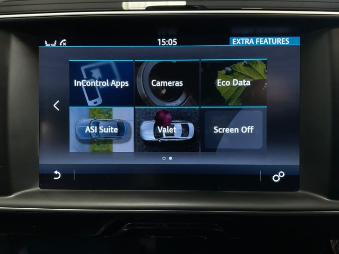 2025 Jaguar Xe