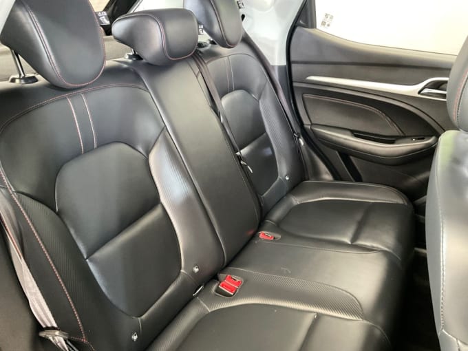 2025 Mg Mg Zs