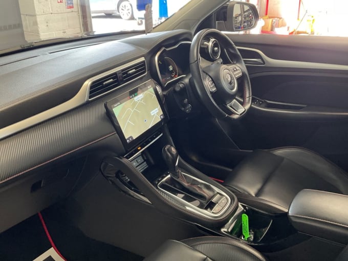 2025 Mg Mg Zs