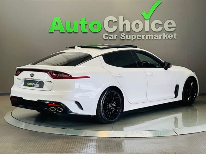 2025 Kia Stinger