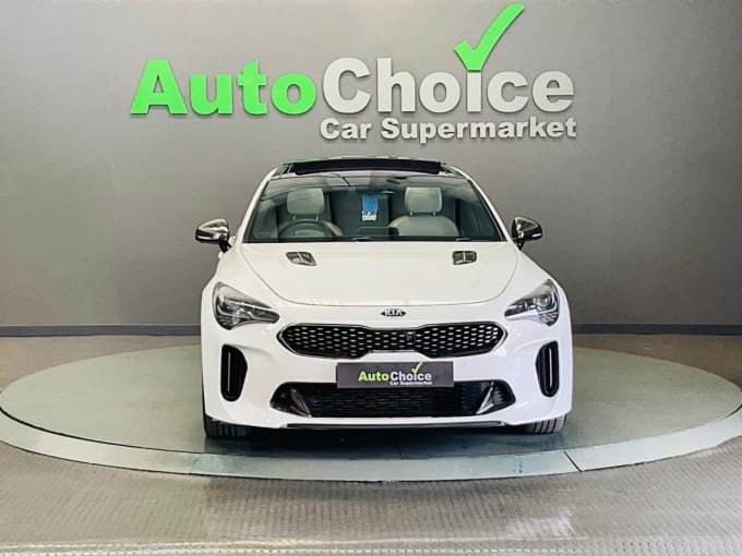 2025 Kia Stinger