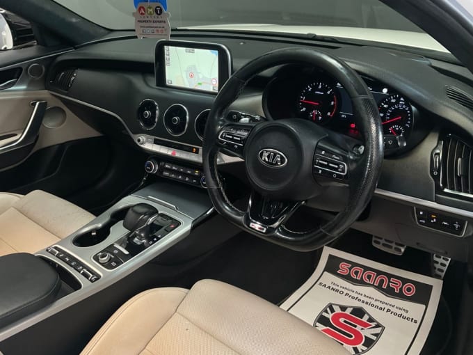 2025 Kia Stinger