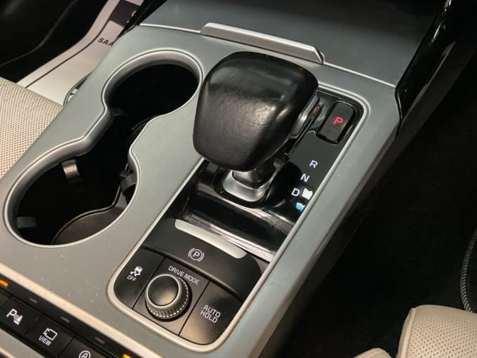 2025 Kia Stinger