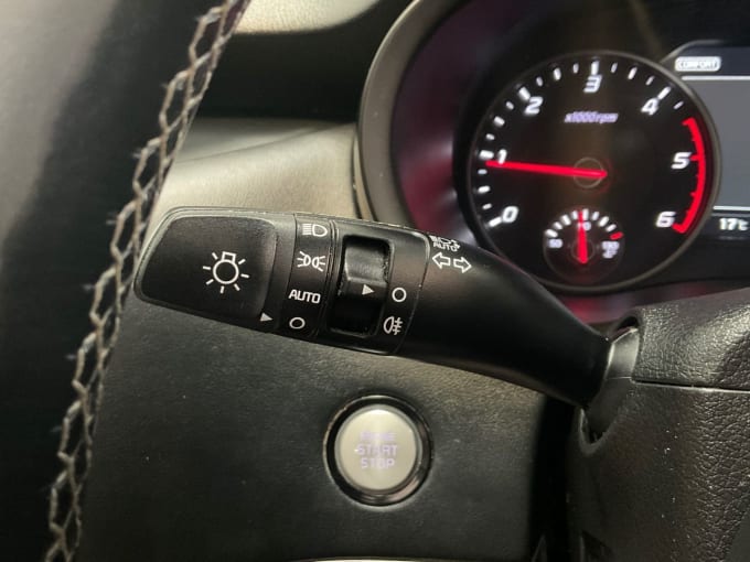2025 Kia Stinger