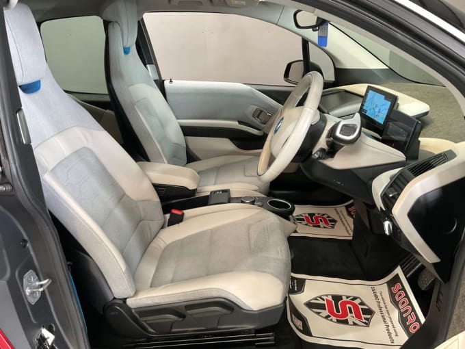 2025 BMW I3