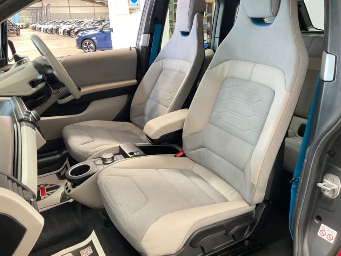 2025 BMW I3