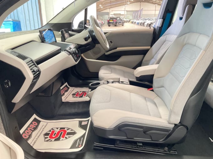2025 BMW I3