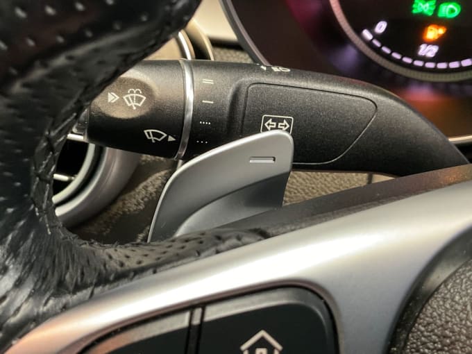 2025 Mercedes-benz C-class