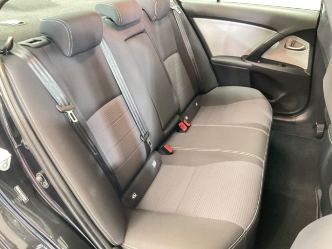 2025 Toyota Avensis