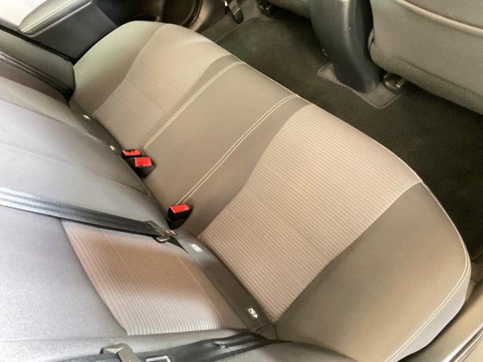 2025 Toyota Avensis