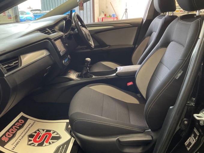 2025 Toyota Avensis