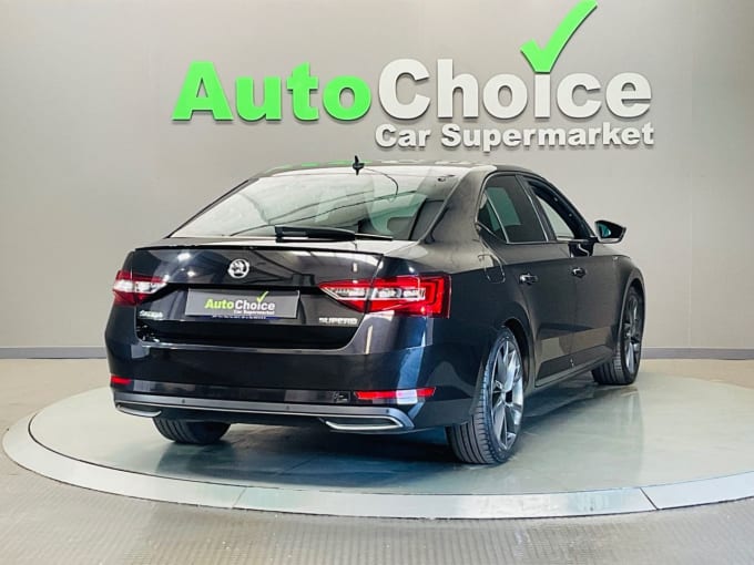 2025 Skoda Superb