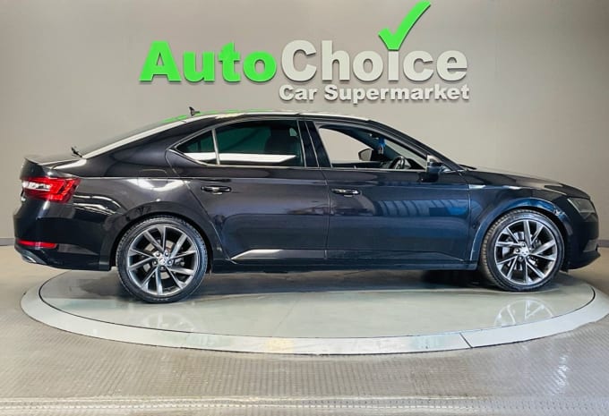 2025 Skoda Superb