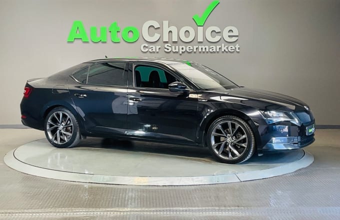 2025 Skoda Superb
