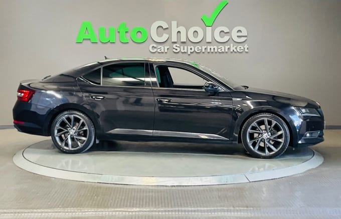 2025 Skoda Superb