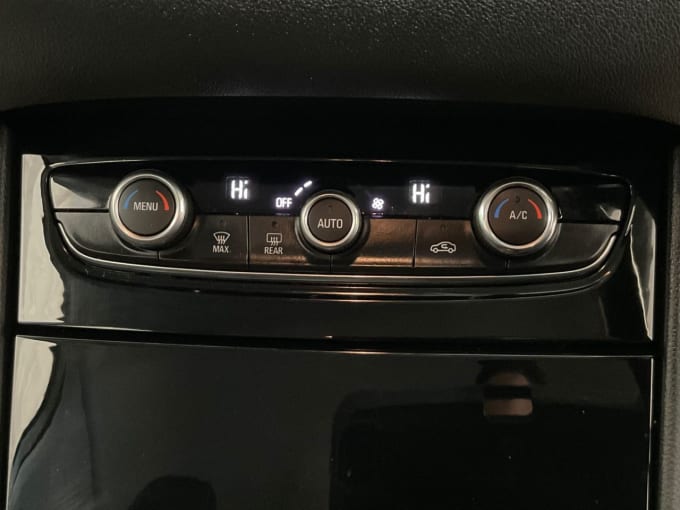 2025 Vauxhall Grandland X
