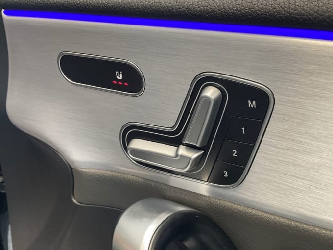 2025 Mercedes-benz Cla