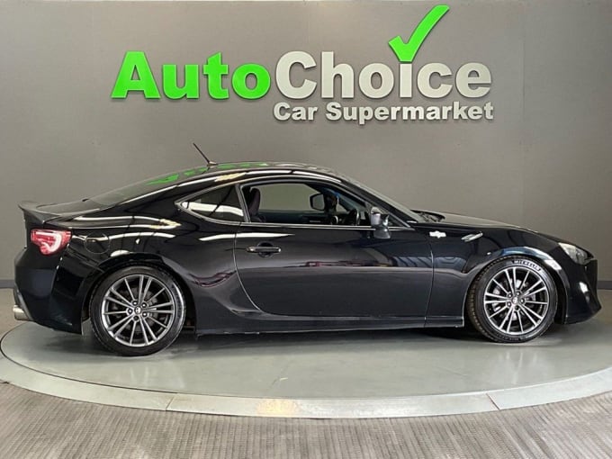 2025 Toyota Gt86