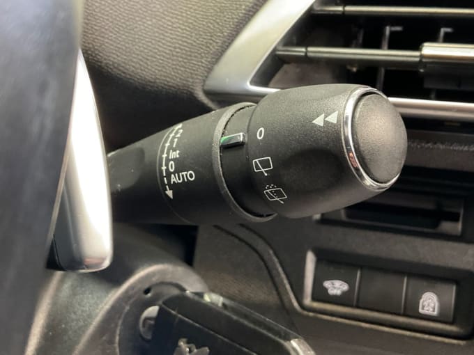 2025 Peugeot 3008