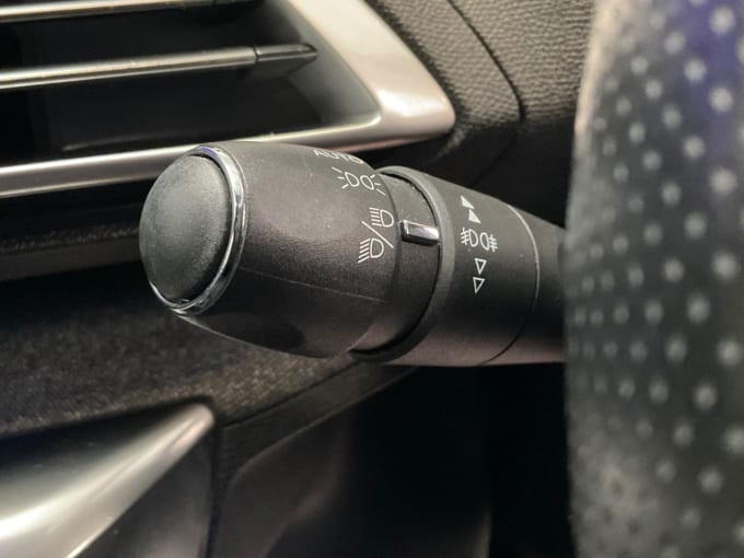 2025 Peugeot 3008