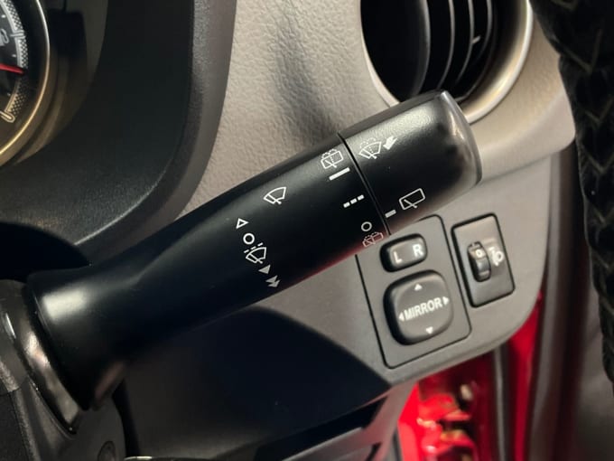 2025 Toyota Yaris