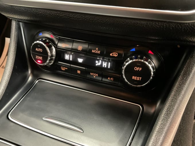 2025 Mercedes-benz Gla Class