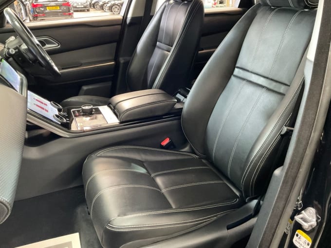 2025 Land Rover Range Rover Velar