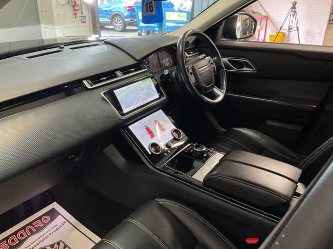 2025 Land Rover Range Rover Velar