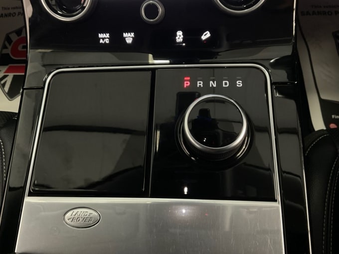 2025 Land Rover Range Rover Velar