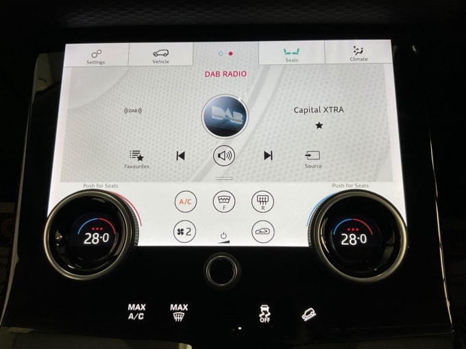 2025 Land Rover Range Rover Velar