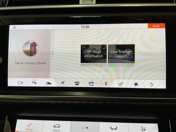 2025 Land Rover Range Rover Velar