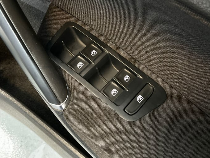 2025 Volkswagen E-golf