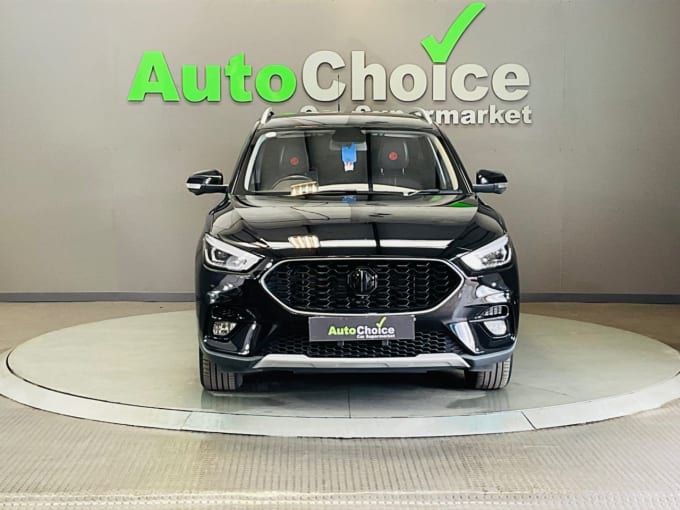 2025 Mg Mg Zs