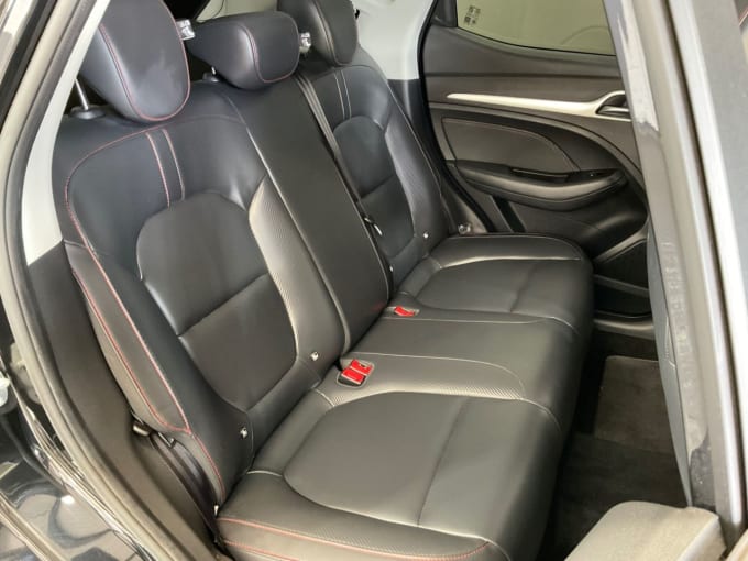 2025 Mg Mg Zs