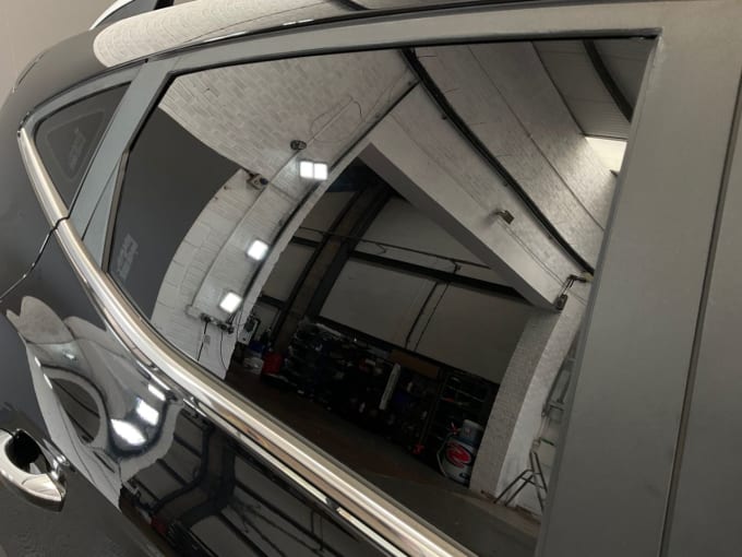2025 Mg Mg Zs
