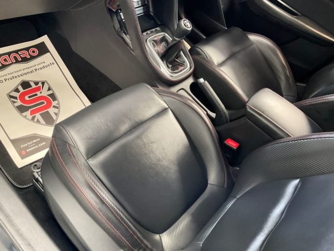 2025 Mg Mg Zs